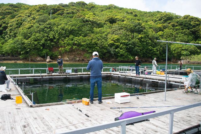 三重県度会郡 海上釣堀 辨屋 の情報