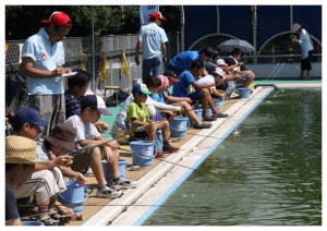 神奈川県海老名市の釣り堀 柏ふれあい釣り堀 の情報