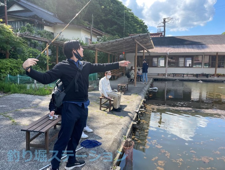 釣行記 千葉県 養老渓谷釣堀センター 初心者でも釣れる コイ マス釣り