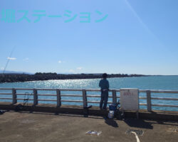 金沢港釣り施設3